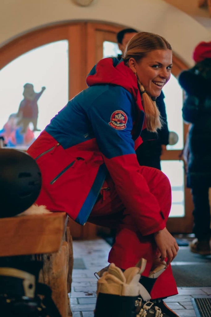 Skischule-Sankt-Englmar-Skilehrerin-Luisa